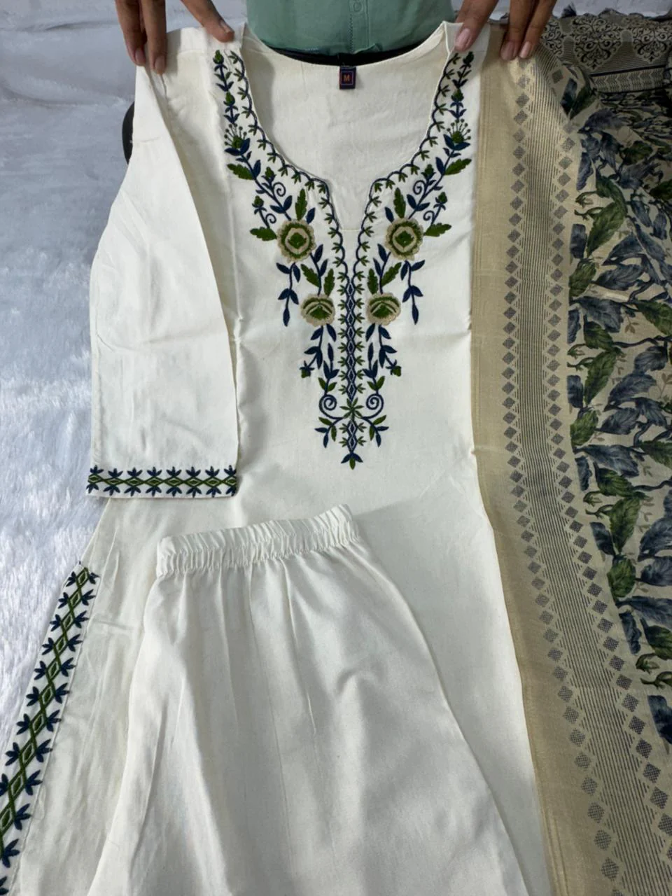 Scrupulous Festive Wear White Colour Embroidery Work Designer Straight Kurta With Trouser n Dupatta Set - Image 7